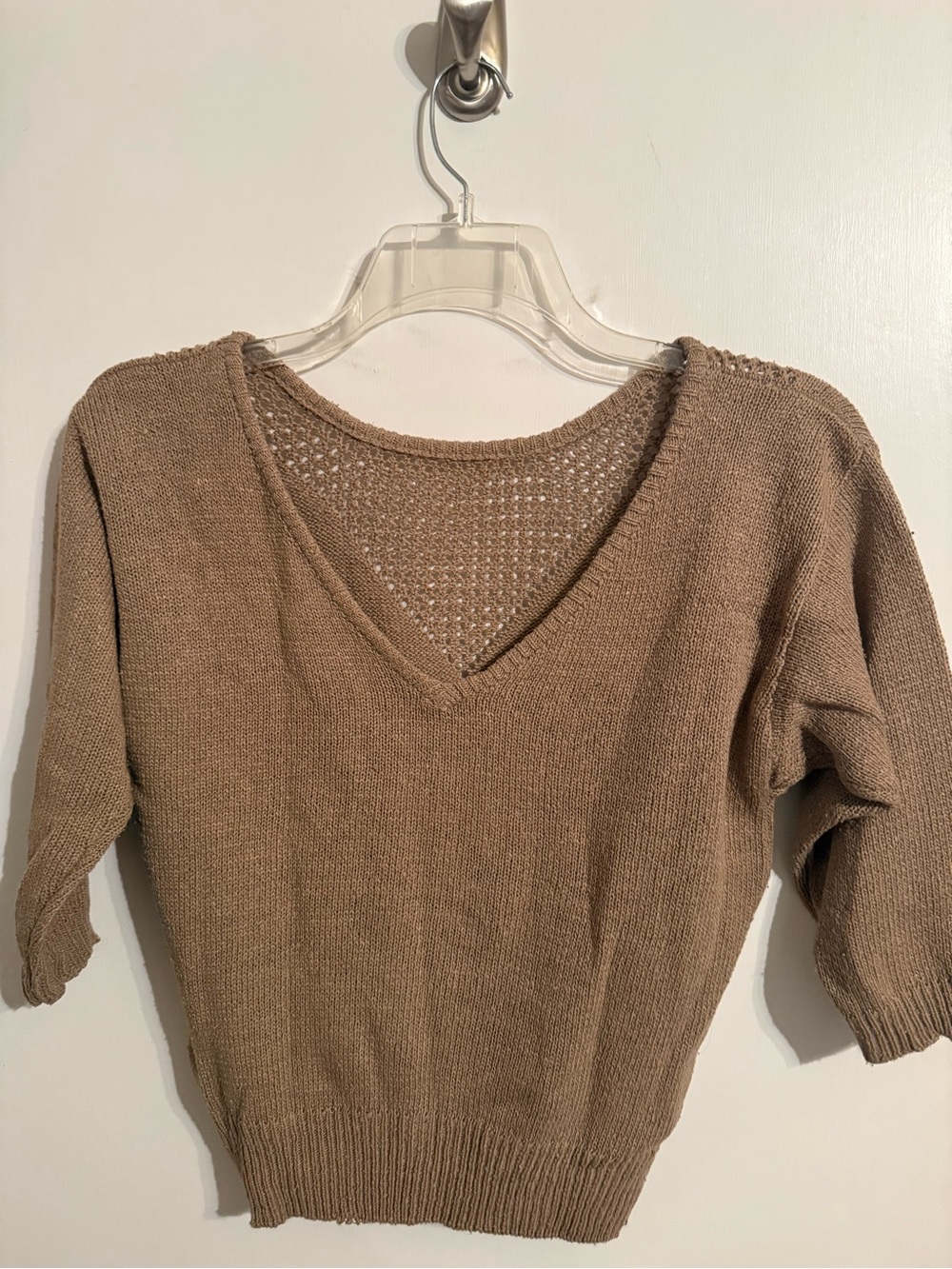 Chaus V-Neck Lightweight Sweater in Tan